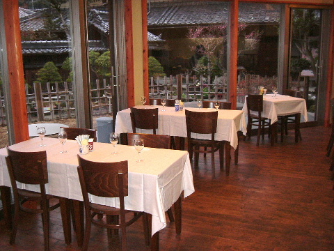 2006_0314umekichi007.JPG